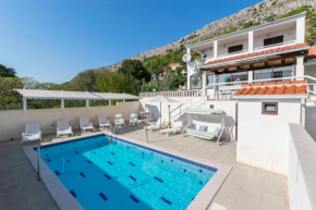 VILLA LEO - private pool - seaview - pets welcome - luxury villa on 1000 m2
